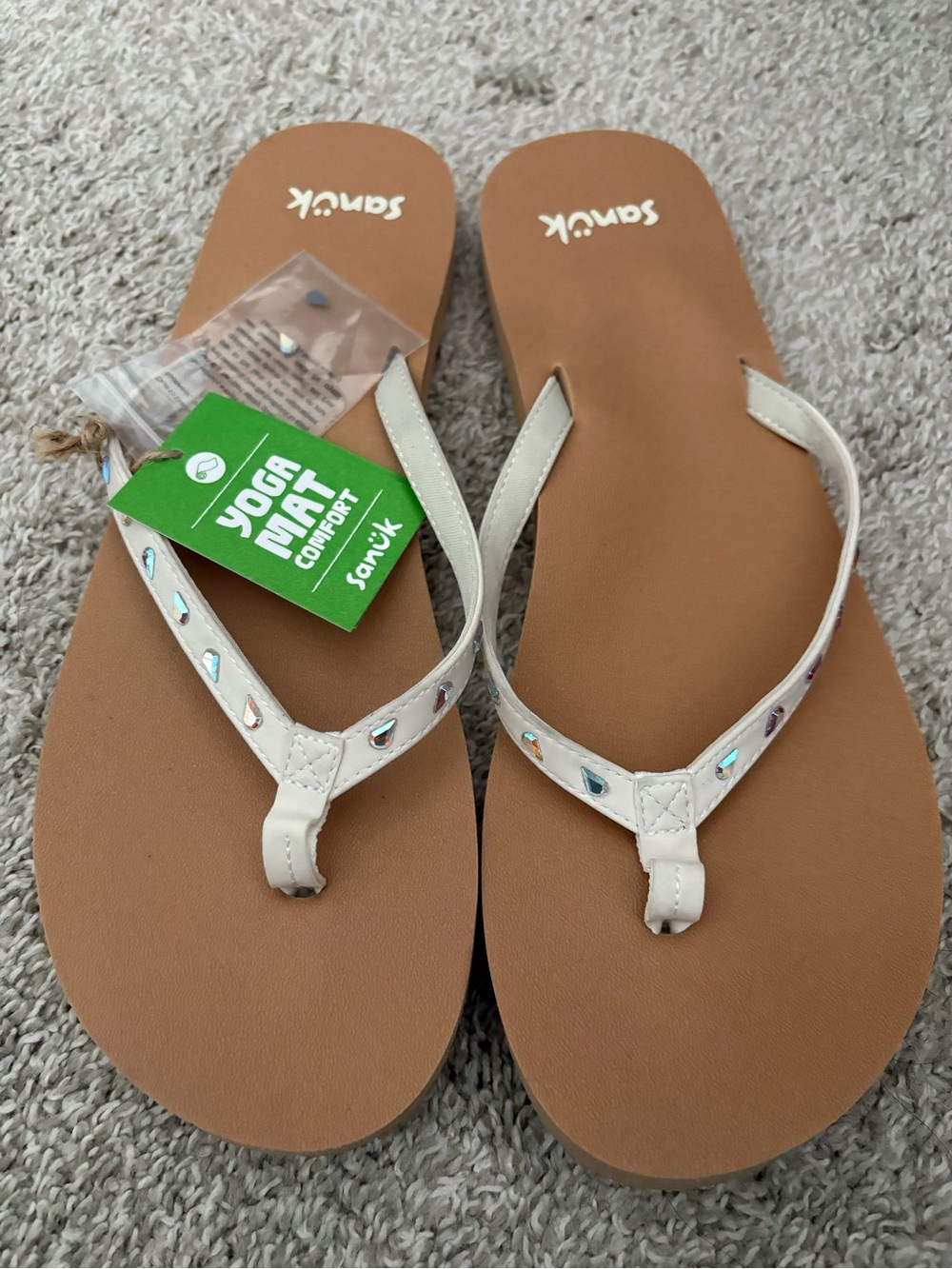 Sanuk Women's White Strappy Flip Flop Sandals with Iridescent Accents Size 11